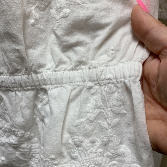 White embroidered M Willie Smith top - Picture 7 of 8